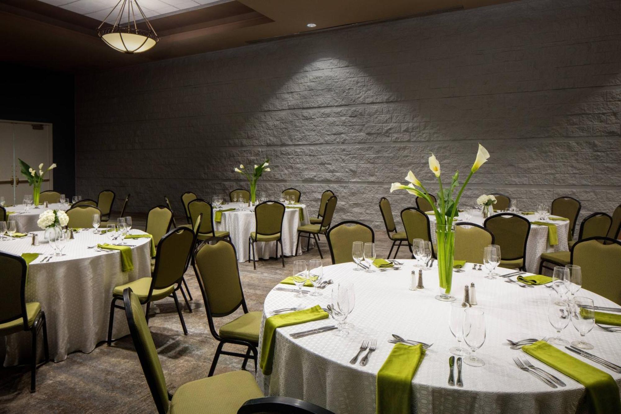 Macon Marriott City Center Bagian luar foto