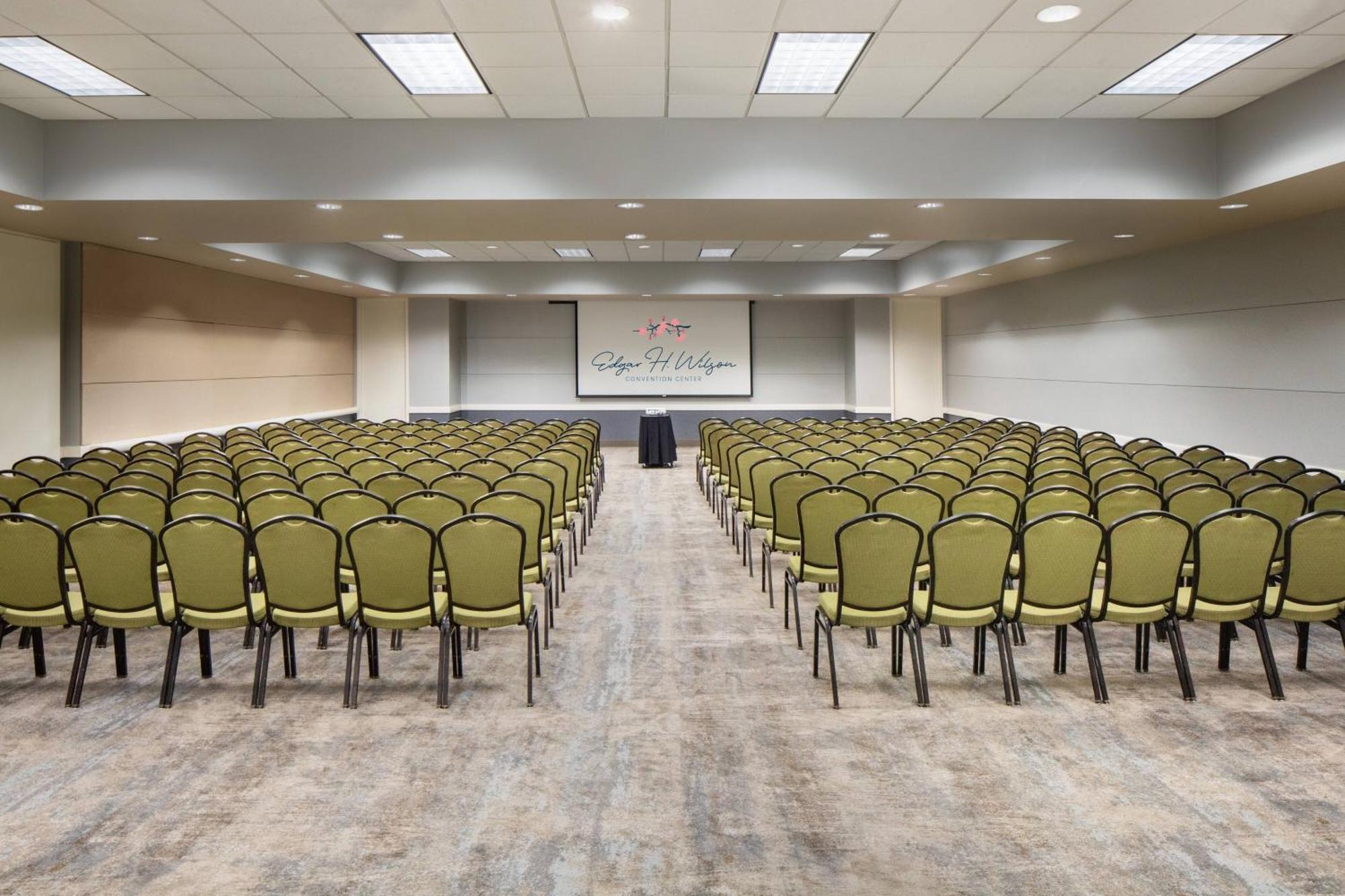 Macon Marriott City Center Bagian luar foto