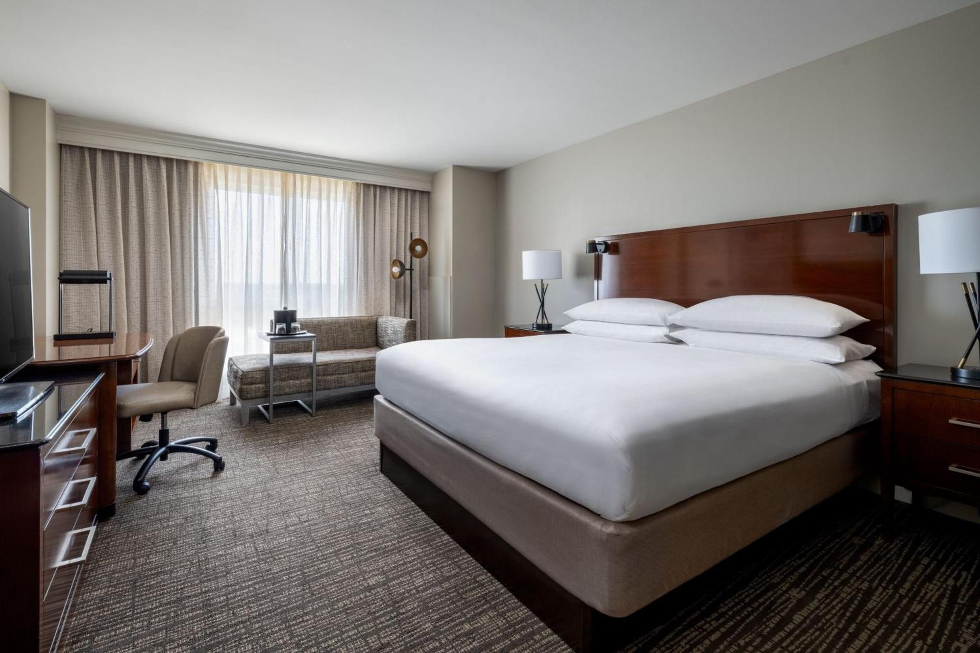 Macon Marriott City Center Bagian luar foto