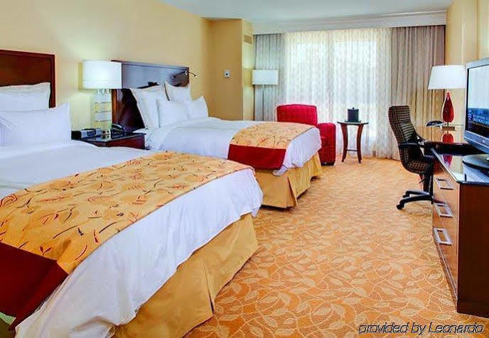 Macon Marriott City Center Bagian luar foto
